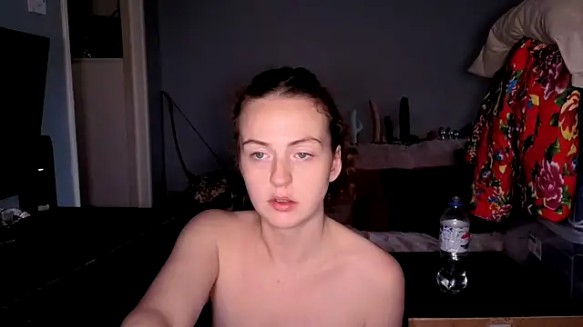 Snapshot of ENGLISHEMILY_69 chatting on November 2025 10:59:01 AM ENGLISHEMILY 69 online show from November 2025 10:59:01 AM