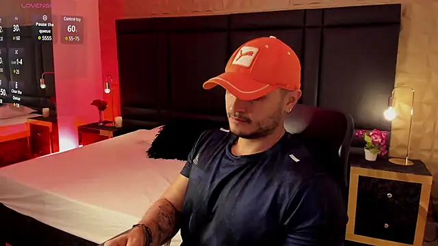 Snapshot of JossAckland chatting on February 2025 11:54:02 AM JossAckland online show from February 2025 11:54:02 AM