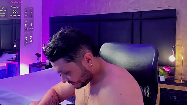 Snapshot of JossAckland chatting on February 2025 02:49:01 PM JossAckland online show from February 2025 02:49:01 PM