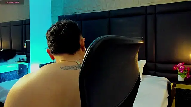 Snapshot of JossAckland chatting on February 2025 02:42:01 PM JossAckland online show from February 2025 02:42:01 PM