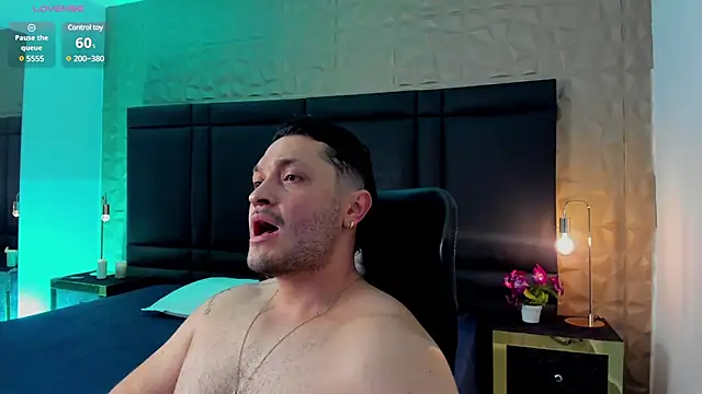 Snapshot of JossAckland chatting on February 2025 03:25:02 AM JossAckland online show from February 2025 03:25:02 AM