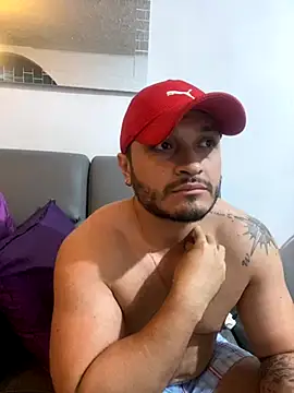 Snapshot of JossAckland chatting on September 2025 02:11:01 AM JossAckland online show from September 2025 02:11:01 AM