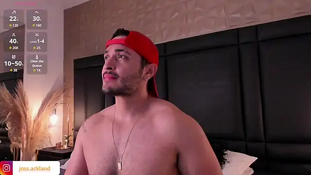 Snapshot of JossAckland chatting on December 2025 07:45:02 PM JossAckland online show from December 2025 07:45:02 PM