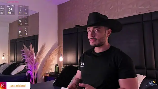 Snapshot of JossAckland chatting on December 2025 08:05:02 PM JossAckland online show from December 2025 08:05:02 PM