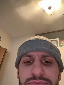 Snapshot of zachandwill chatting on February 2025 03:50:01 PM zachandwill online show from February 2025 03:50:01 PM