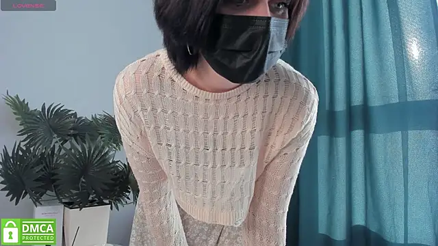 Emmi Flowers online show from September 2025 10:16:02 AM