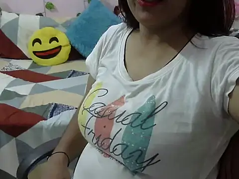 Snapshot of Bold_Pooja chatting on October 2025 04:51:02 AM Bold Pooja online show from October 2025 04:51:02 AM