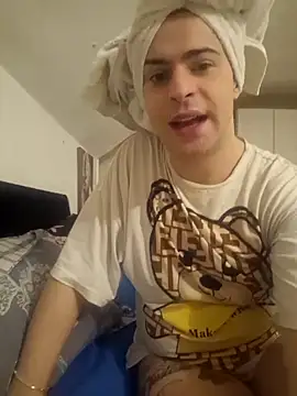 Snapshot of perla97 chatting on December 2024 04:20:01 PM perla97 online show from December 2024 04:20:01 PM