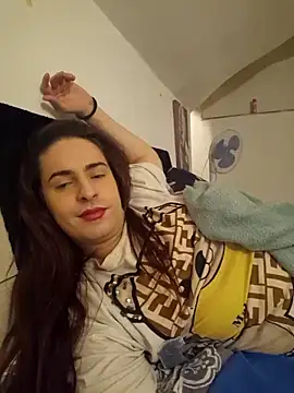 Snapshot of perla97 chatting on December 2024 07:27:02 PM perla97 online show from December 2024 07:27:02 PM