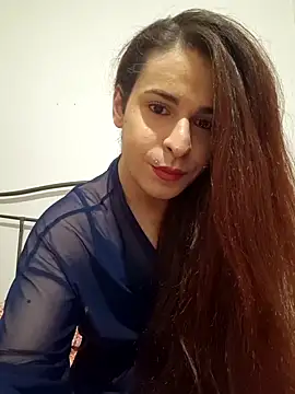 Snapshot of perla97 chatting on December 2024 01:06:01 PM perla97 online show from December 2024 01:06:01 PM