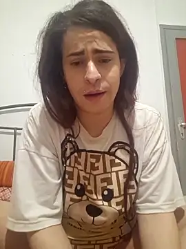 Snapshot of perla97 chatting on December 2024 07:59:02 PM perla97 online show from December 2024 07:59:02 PM