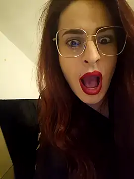 Snapshot of perla97 chatting on February 2025 08:34:01 PM perla97 online show from February 2025 08:34:01 PM