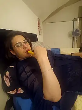 Snapshot of perla97 chatting on February 2025 11:48:01 PM perla97 online show from February 2025 11:48:01 PM