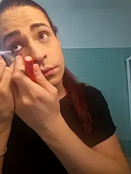 Snapshot of perla97 chatting on February 2025 01:01:01 PM perla97 online show from February 2025 01:01:01 PM