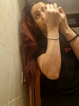 Snapshot of perla97 chatting on February 2025 08:20:02 PM perla97 online show from February 2025 08:20:02 PM