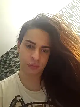 Snapshot of perla97 chatting on February 2025 02:32:01 PM perla97 online show from February 2025 02:32:01 PM