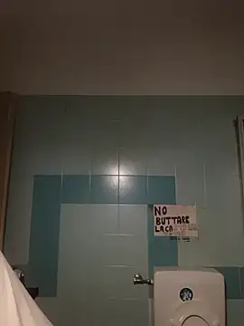 perla97 online show from December 2025 05:20:02 PM