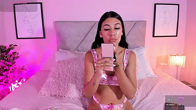 Emilyh  online show from March 2026 12:16:01 PM