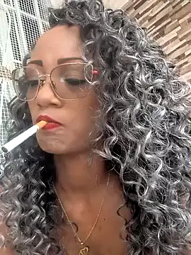 Snapshot of Amaliu_ chatting on February 2025 03:05:01 PM Amaliu online show from February 2025 03:05:01 PM