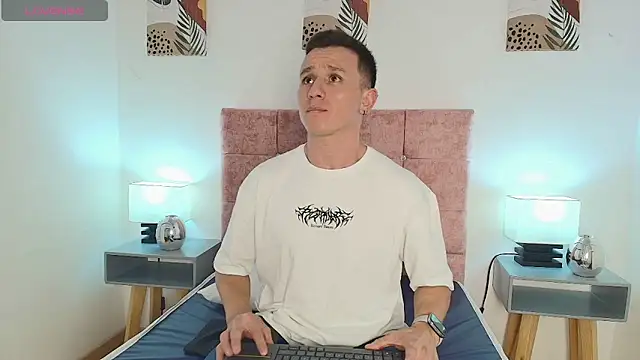 Andrewfalcon online show from January 2025 07:15:01 PM