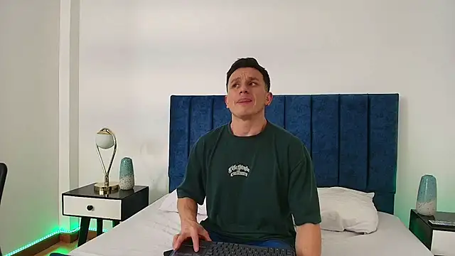 Andrewfalcon online show from March 2025 07:15:01 PM