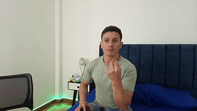 Andrewfalcon online show from March 2025 07:27:02 PM