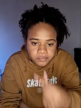 Snapshot of DANIELA_MICHEL chatting on December 2024 08:53:01 PM DANIELA MICHEL online show from December 2024 08:53:01 PM