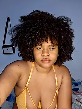 Snapshot of DANIELA_MICHEL chatting on January 2025 12:59:02 AM DANIELA MICHEL online show from January 2025 12:59:02 AM