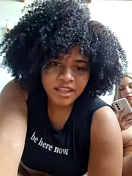 Snapshot of DANIELA_MICHEL chatting on February 2025 03:50:01 PM DANIELA MICHEL online show from February 2025 03:50:01 PM