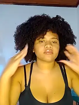 Snapshot of DANIELA_MICHEL chatting on February 2025 06:27:02 PM DANIELA MICHEL online show from February 2025 06:27:02 PM