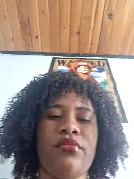 Snapshot of DANIELA_MICHEL chatting on February 2025 04:00:02 PM DANIELA MICHEL online show from February 2025 04:00:02 PM