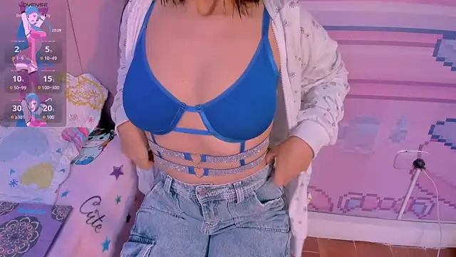 Snapshot of _18alice chatting on March 2025 02:30:02 AM 18alice online show from March 2025 02:30:02 AM