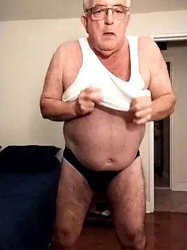 Snapshot of Shoreguy69 chatting on December 2025 10:53:01 AM Shoreguy69 online show from December 2025 10:53:01 AM