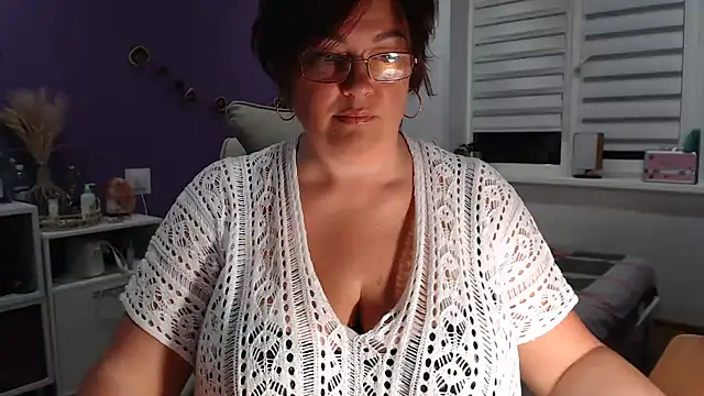 Snapshot of Nora_Star chatting on December 2024 05:35:02 PM Nora Star online show from December 2024 05:35:02 PM