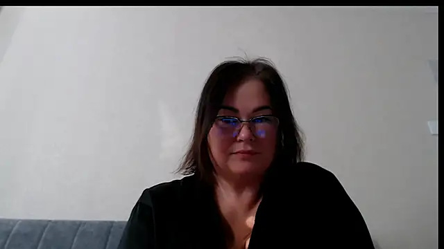 Nora Star online show from March 2026 12:11:01 PM