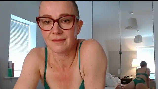 Snapshot of ELEGANT-ARIA36 chatting on February 2025 02:57:02 PM ELEGANT-ARIA36 online show from February 2025 02:57:02 PM