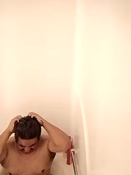 Snapshot of Brickstash chatting on October 2025 12:40:02 PM Brickstash online show from October 2025 12:40:02 PM