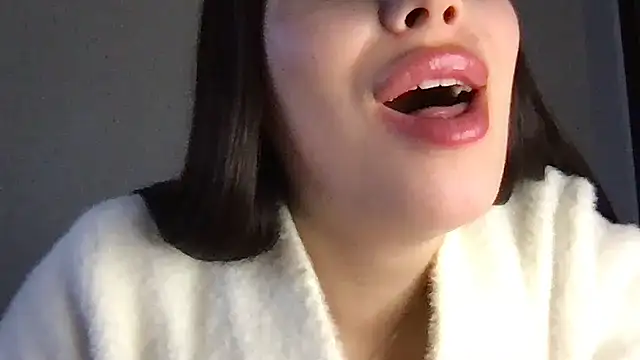 MoonriseGoddess online show from March 2026 02:22:02 PM