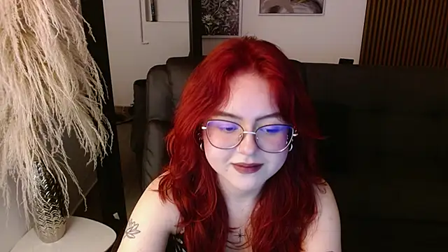 crimson tati  online show from December 2024 06:23:01 AM