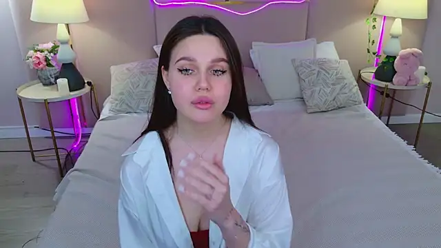 RihannaRose online show from March 2025 05:04:02 PM