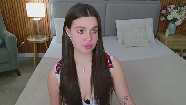 RihannaRose online show from March 2025 05:17:02 PM