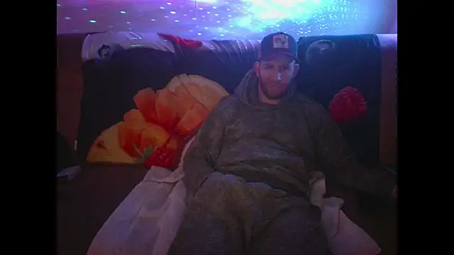 Snapshot of Tall_REC chatting on December 2024 01:35:02 AM Tall REC online show from December 2024 01:35:02 AM