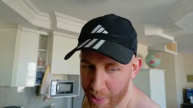 Snapshot of Tall_REC chatting on December 2024 12:19:02 PM Tall REC online show from December 2024 12:19:02 PM