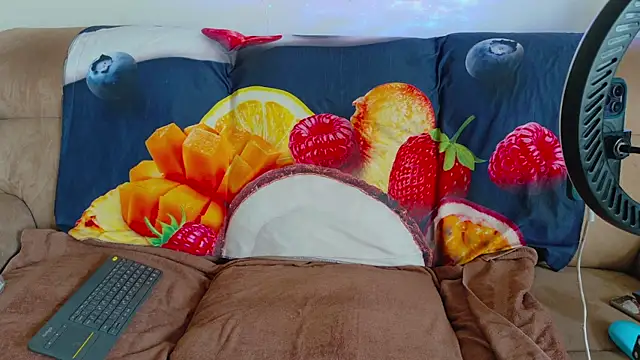 Snapshot of Tall_REC chatting on January 2025 01:10:02 PM Tall REC online show from January 2025 01:10:02 PM