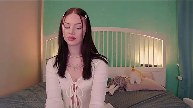 Snapshot of StellaryShy chatting on December 2024 02:06:02 PM StellaryShy online show from December 2024 02:06:02 PM