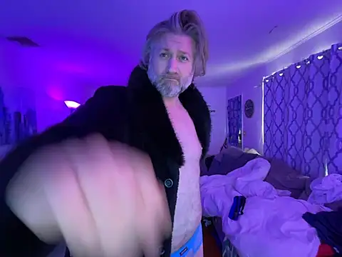 Snapshot of onlym4m chatting on February 2025 03:23:02 PM onlym4m online show from February 2025 03:23:02 PM