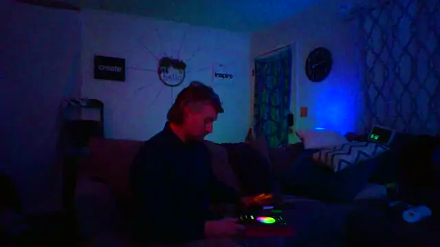 Snapshot of onlym4m chatting on February 2025 02:19:02 AM onlym4m online show from February 2025 02:19:02 AM