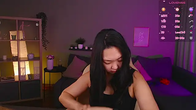 Snapshot of Marine_Vact chatting on October 2025 02:14:01 PM Marine Vact online show from October 2025 02:14:01 PM