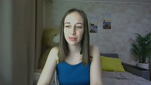 Snapshot of Anika_bloom chatting on October 2025 09:21:02 PM Anika bloom online show from October 2025 09:21:02 PM