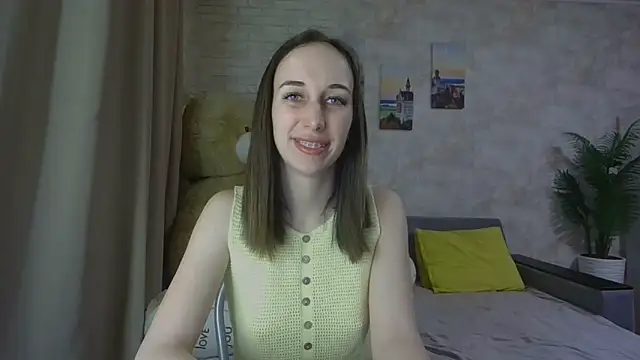 Snapshot of Anika_bloom chatting on November 2025 09:17:01 PM Anika bloom online show from November 2025 09:17:01 PM